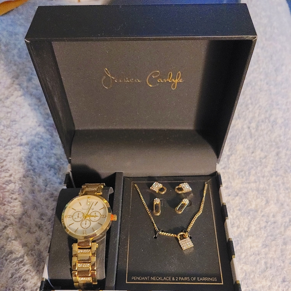 Gold Watch and Accessories Set